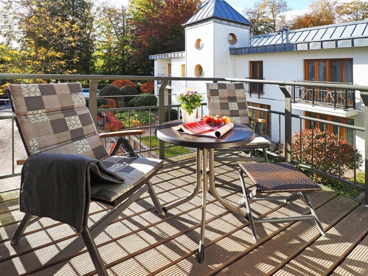 Kaiservillen Heringsdorf - Ferienwohnung Mit 1 Schlafzimmer Und Balkon D211 Bagian luar foto